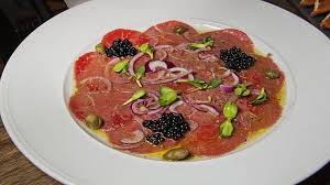 מנת אוכל בmeatandwine